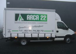 Camion baché Arca22